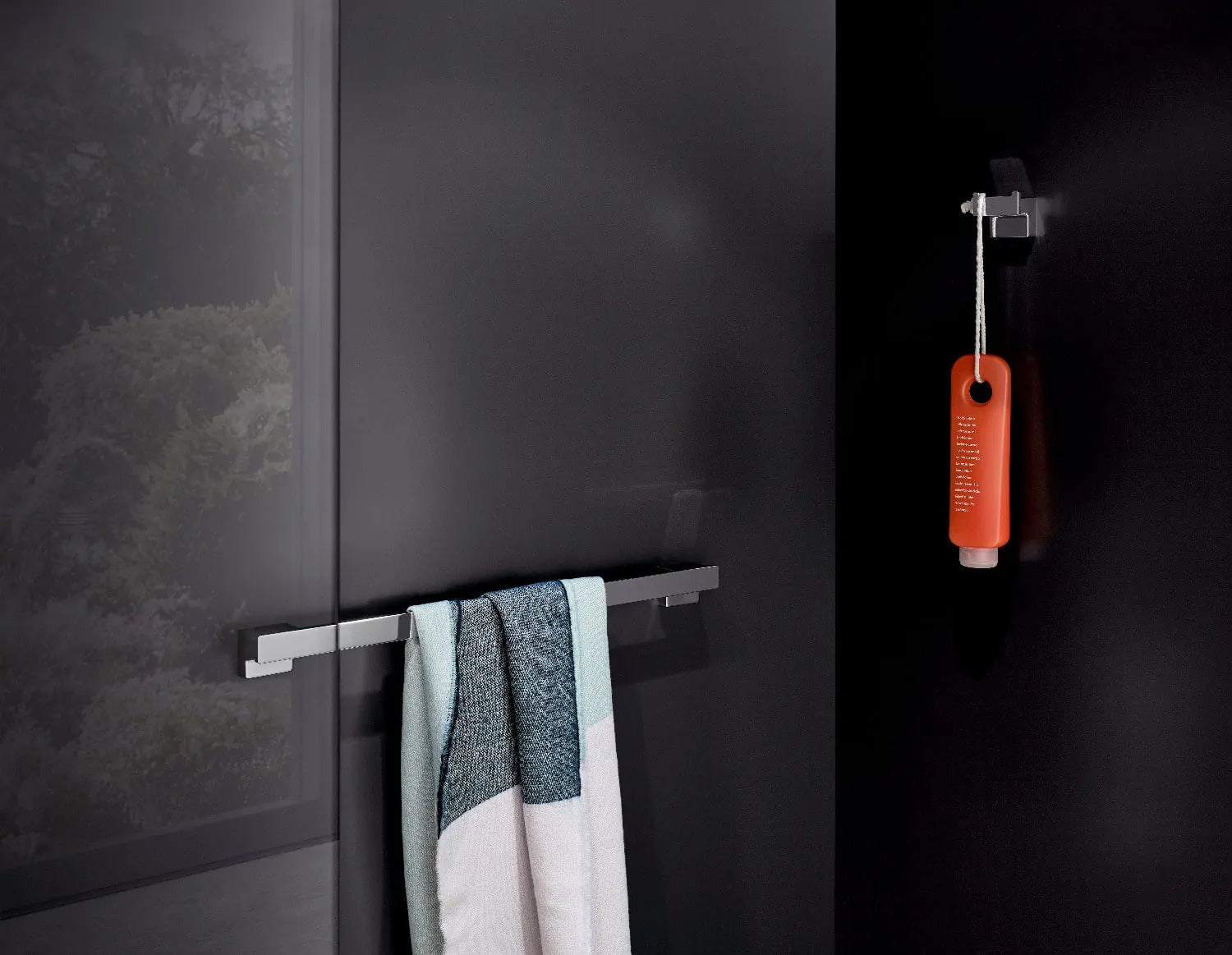 Emco Cue Πετσετοκρεμάστρα 600mm