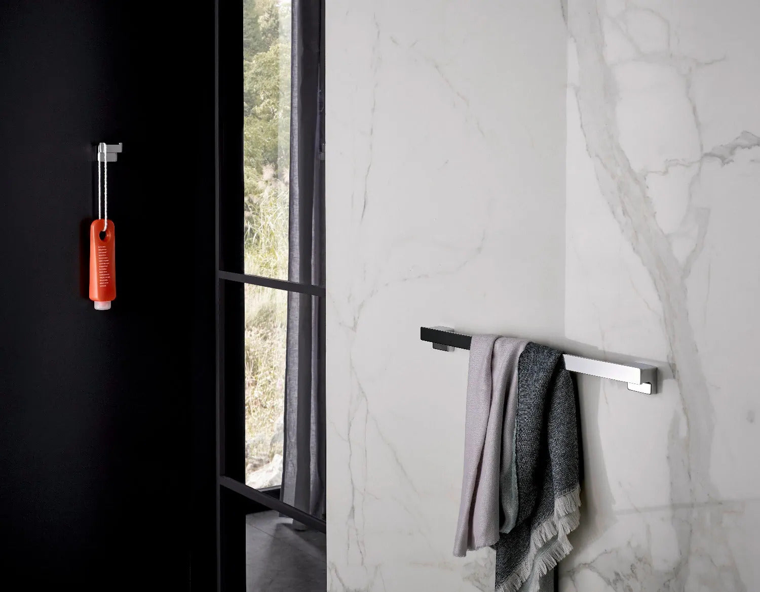 Emco Cue Διπλό άγγιστρο